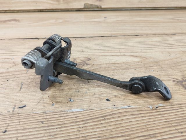 bontott DACIA LOGAN Bal hátsó Ajtóhatároló