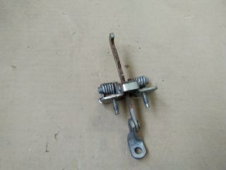 bontott DACIA LOGAN Bal hátsó Ajtóhatároló