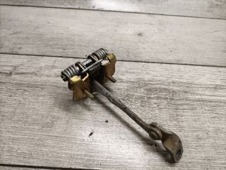 bontott DACIA LOGAN Bal hátsó Ajtóhatároló