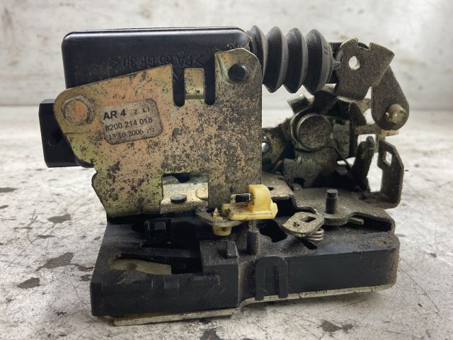 bontott DACIA LOGAN Bal hátsó Ajtózár