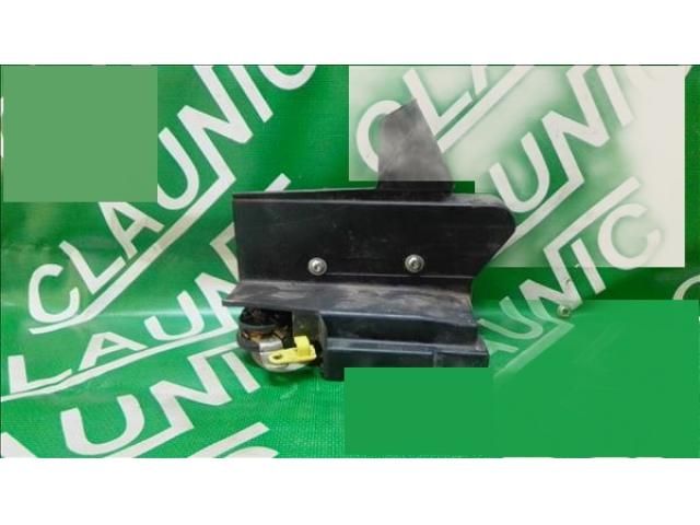 bontott DACIA LOGAN Bal hátsó Ajtózár