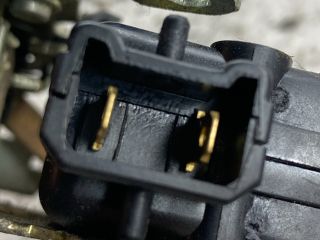 bontott DACIA LOGAN Bal hátsó Ajtózár