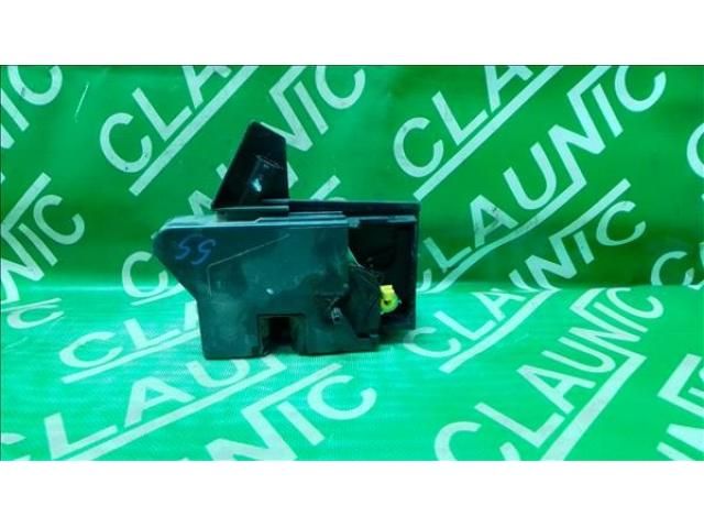 bontott DACIA LOGAN Bal hátsó Ajtózár