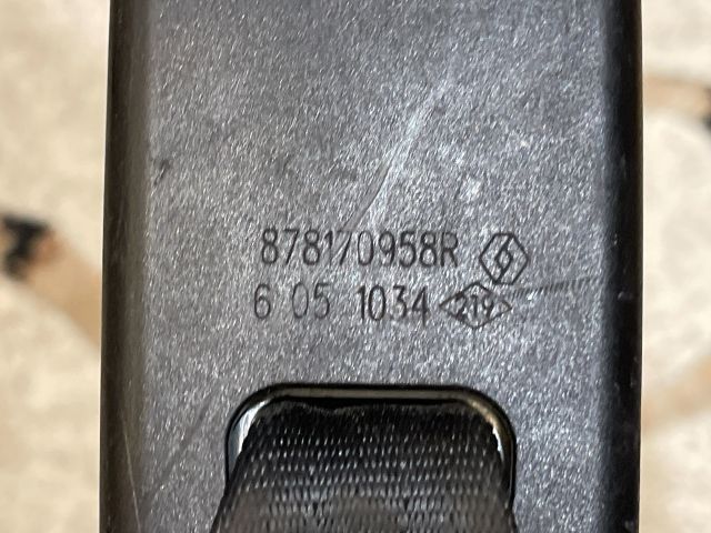 bontott DACIA LOGAN Bal hátsó Biztonsági Öv Csat