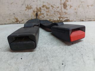 bontott DACIA LOGAN Bal hátsó Biztonsági Öv Csat