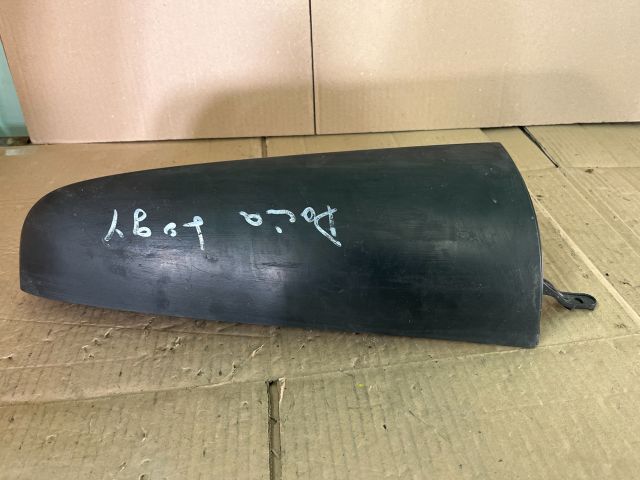 bontott DACIA LOGAN Bal hátsó Csomagtér Burkolat (Műanyag)