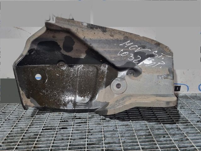 bontott DACIA LOGAN Bal hátsó Dobbetét (Kerékjárati, Műanyag)