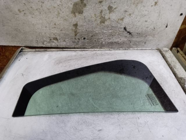 bontott DACIA LOGAN Bal hátsó Fixüveg (Ajtóban)