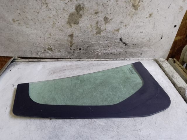 bontott DACIA LOGAN Bal hátsó Fixüveg (Ajtóban)