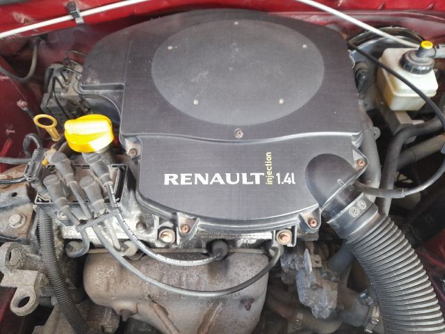 bontott DACIA LOGAN Bal hátsó Gumikéder