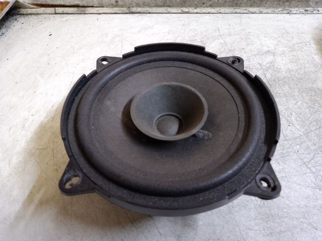 bontott DACIA LOGAN Bal hátsó Hangszóró