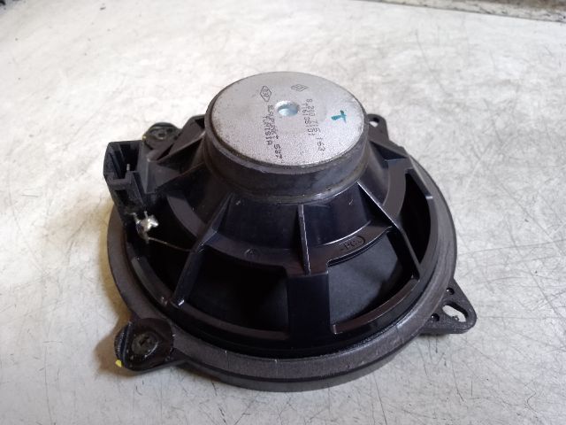 bontott DACIA LOGAN Bal hátsó Hangszóró