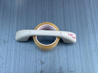 bontott DACIA LOGAN Bal hátsó Kapaszkodó (Felső)