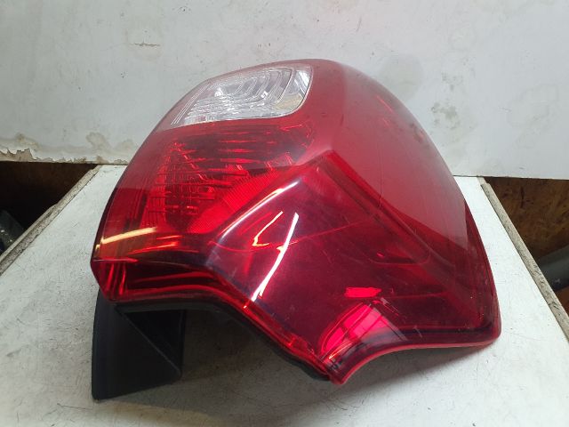 bontott DACIA LOGAN Bal Hátsó Lámpa