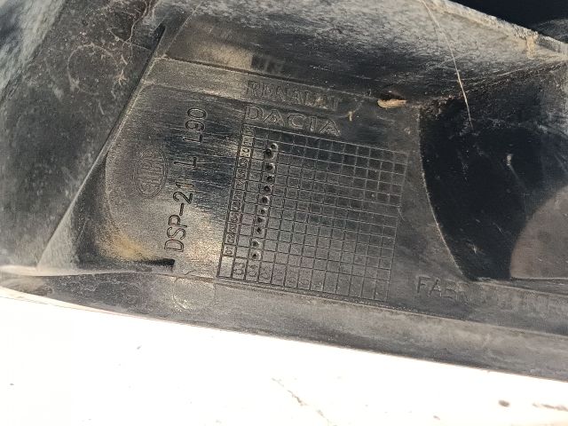 bontott DACIA LOGAN Bal Hátsó Lámpa