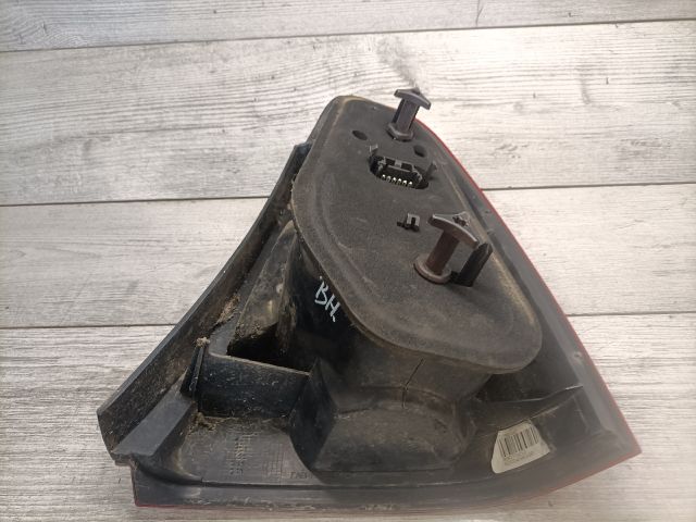 bontott DACIA LOGAN Bal Hátsó Lámpa