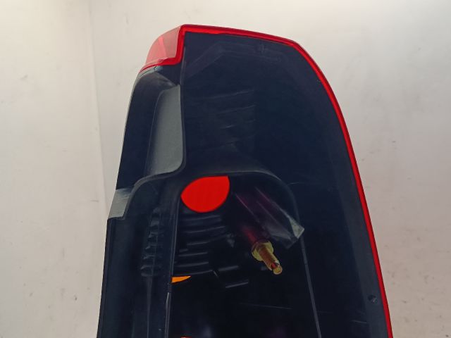 bontott DACIA LOGAN Bal Hátsó Lámpa