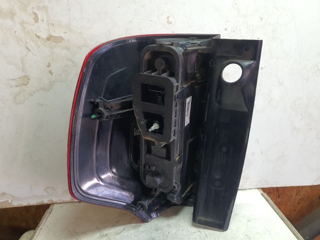 bontott DACIA LOGAN Bal Hátsó Lámpa