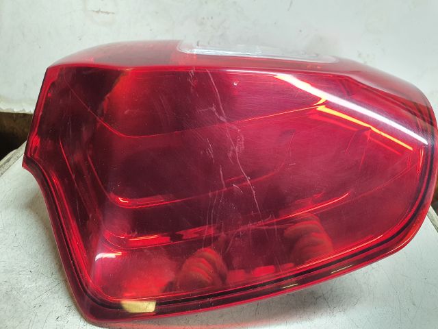 bontott DACIA LOGAN Bal Hátsó Lámpa