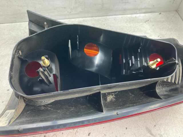 bontott DACIA LOGAN Bal Hátsó Lámpa