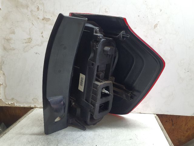 bontott DACIA LOGAN Bal Hátsó Lámpa