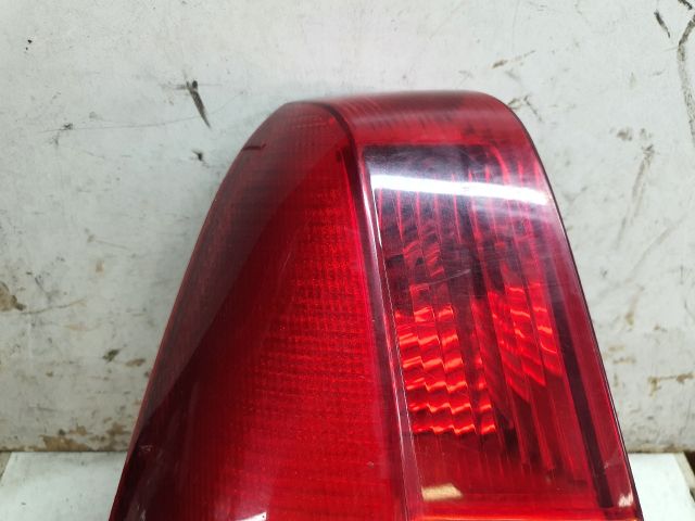 bontott DACIA LOGAN Bal Hátsó Lámpa