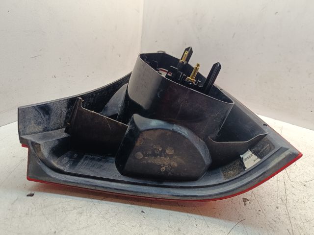 bontott DACIA LOGAN Bal Hátsó Lámpa