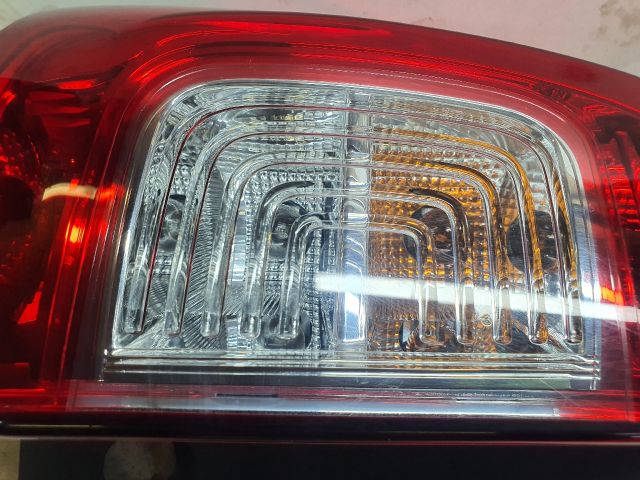 bontott DACIA LOGAN Bal Hátsó Lámpa