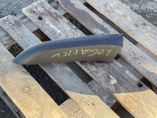 bontott DACIA LOGAN Bal hátsó Lámpabúra