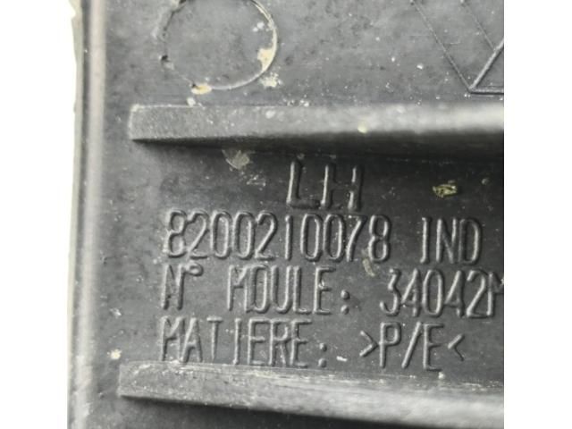 bontott DACIA LOGAN Bal hátsó Lökhárító Tartó (Műanyag)