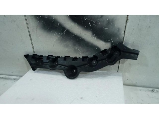 bontott DACIA LOGAN Bal hátsó Lökhárító Tartó (Műanyag)