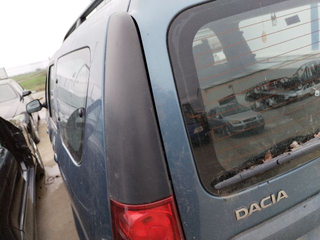 bontott DACIA LOGAN Bal hátsó Sárvédő Szélesítő