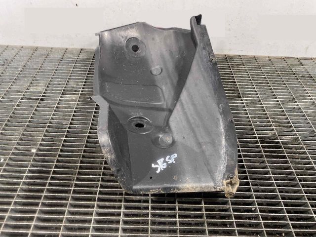 bontott DACIA LOGAN Bal hátsó Sárvédő