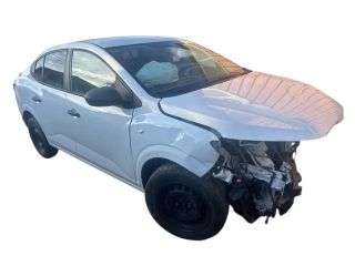 bontott DACIA LOGAN Bal hátsó Sárvédő