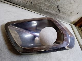 bontott DACIA LOGAN Bal Ködfényszóró Lámpakeret