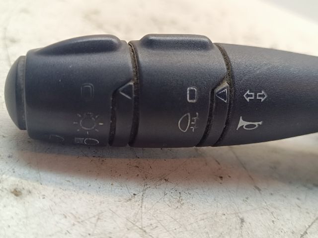 bontott DACIA LOGAN Bal Kormánykapcsoló Irányjelző