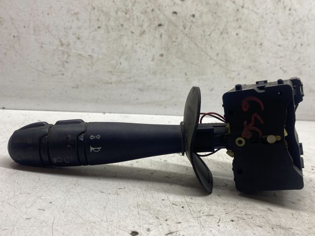 bontott DACIA LOGAN Bal Kormánykapcsoló Irányjelző