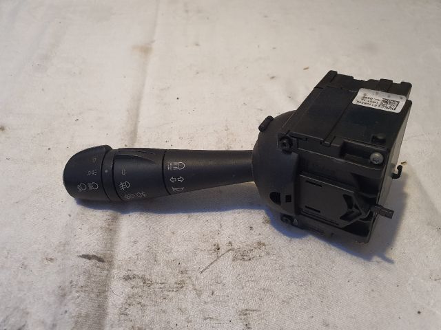 bontott DACIA LOGAN Bal Kormánykapcsoló Irányjelző