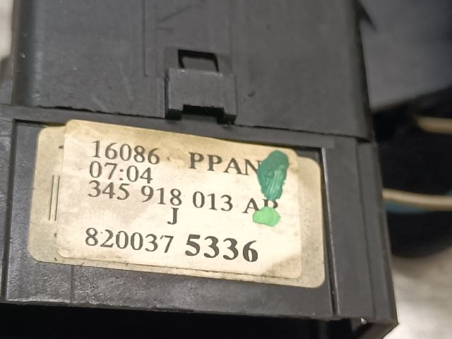 bontott DACIA LOGAN Bal Kormánykapcsoló Irányjelző