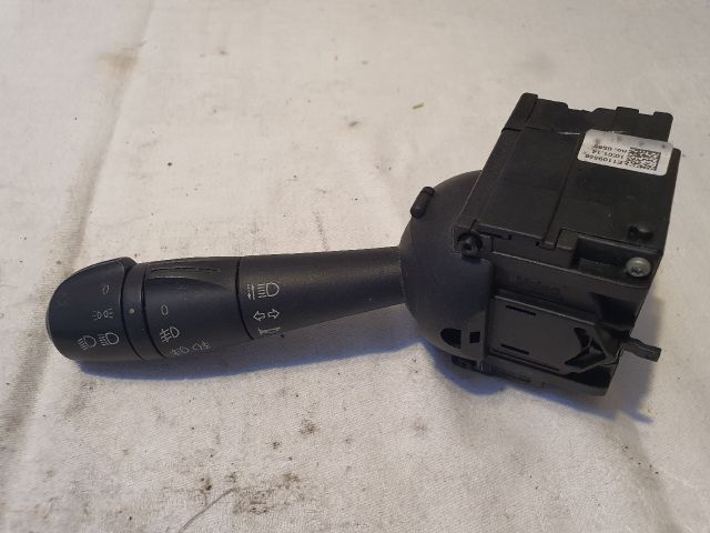 bontott DACIA LOGAN Bal Kormánykapcsoló Irányjelző