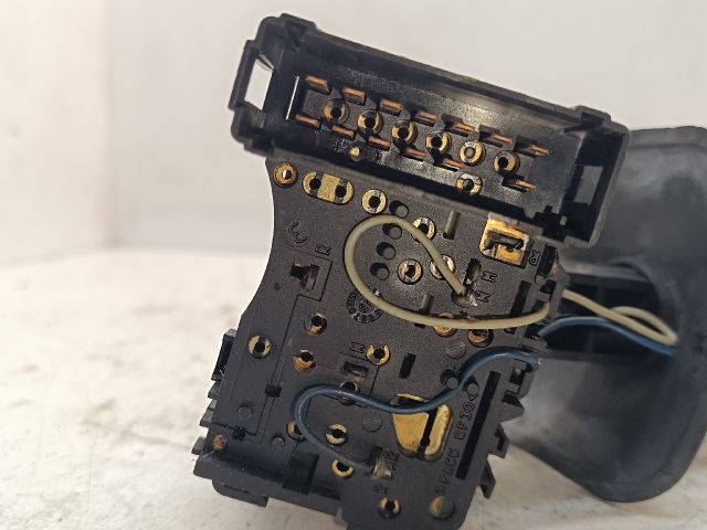 bontott DACIA LOGAN Bal Kormánykapcsoló Irányjelző