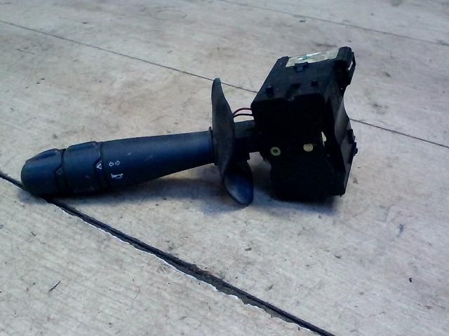 bontott DACIA LOGAN Bal Kormánykapcsoló Irányjelző