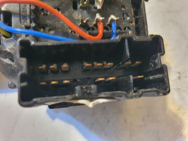 bontott DACIA LOGAN Bal Kormánykapcsoló Irányjelző