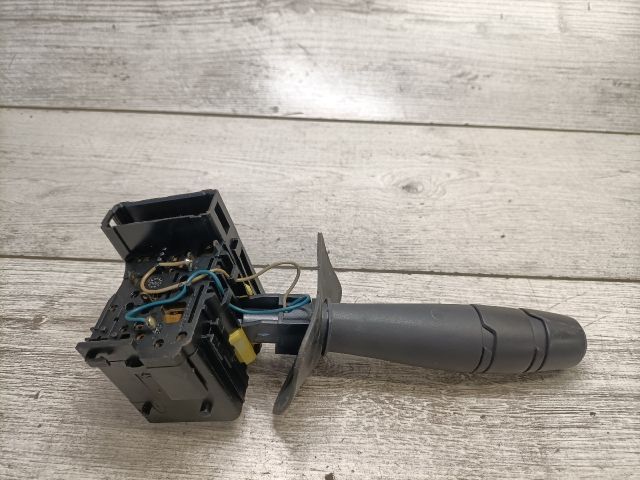 bontott DACIA LOGAN Bal Kormánykapcsoló Irányjelző