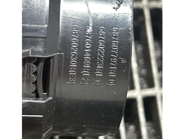 bontott DACIA LOGAN Bal Szellőző