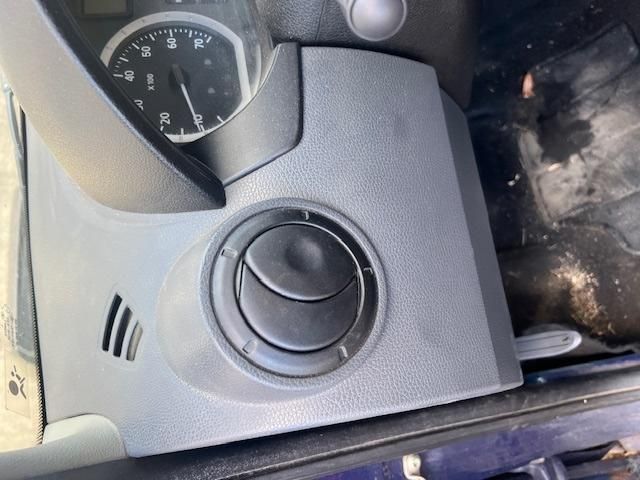 bontott DACIA LOGAN Bal Szellőző