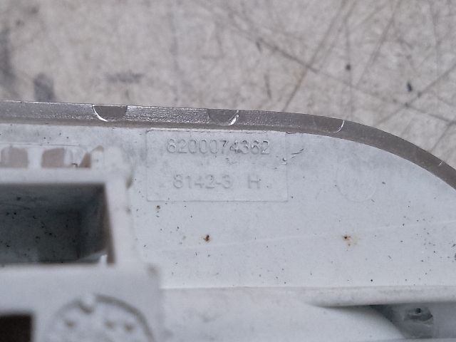 bontott DACIA LOGAN Beltér Világítás Első