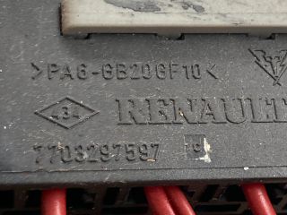 bontott DACIA LOGAN Biztosítéktábla Doboz