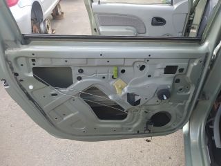 bontott DACIA LOGAN Biztosítéktábla Utastér