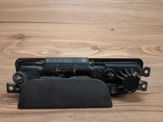 bontott DACIA LOGAN Csomagtér Nyitó Kar / Gomb